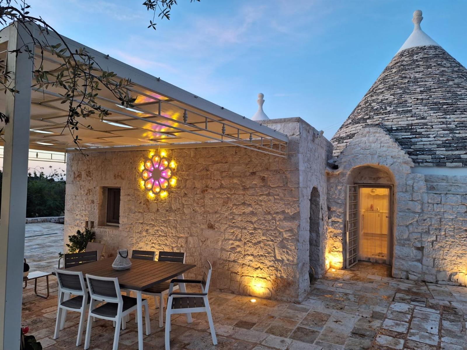 カステッラーナ・グロッテ Quattroperle Trulli - Relax - Pugliaヴィラ エクステリア 写真